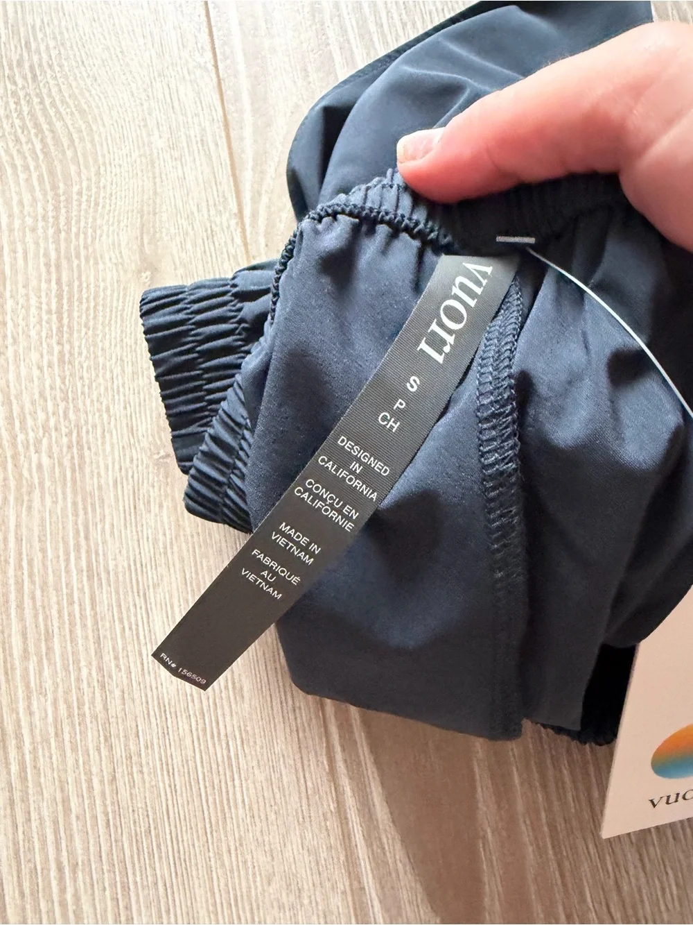 Vuori Villa Everyday Short Black breezy lightweight travel airy athletic sporty - Picture 4 of 6
